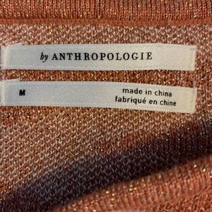 Cute top. Anthropologie. Gold sheen. Coral. Size M.
